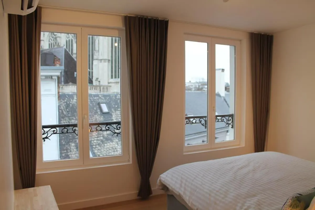 Cozy Central Apartment With Cathedral View On The 3Rd Floor Antwerp